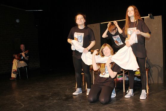 Grafika #7: Eliminacje rejonowe do XXXI Wojewódzkiego Turnieju Teatralnego Niebieskie Tarcze