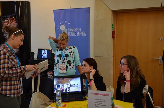 Grafika #1: Europejski Tydzień Młodzieży