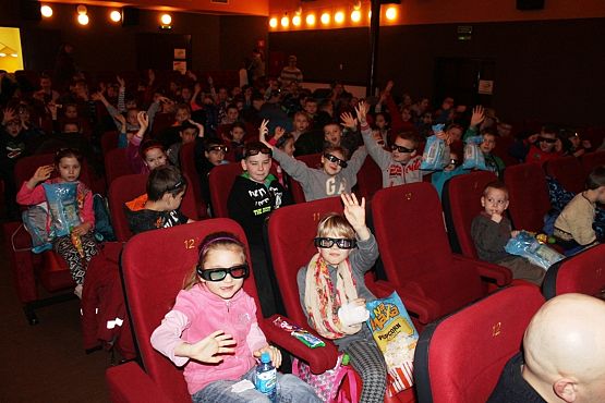 Grafika #3: Ferie na wesoło-4.II.2015 r. wyjazd do kina w Lęborku