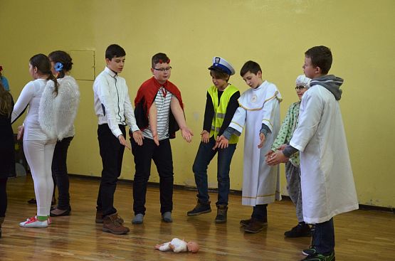 Grafika #6: 28.I.2015 wstęp artystyczne w Szkole Podstawowej nr.6 w Gdyni