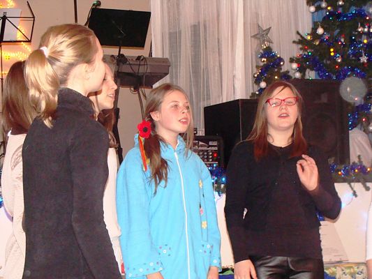 Grafika #4: 25.I.2015 występy artystyczne w trakcie X Powiatowego Turnieju Kół Gospodyń Wiejskich w Nowej Wsi Lęborskiej