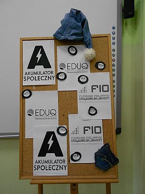 Grafika #6: "Bardzodługalekcjajęzykapolskiego"