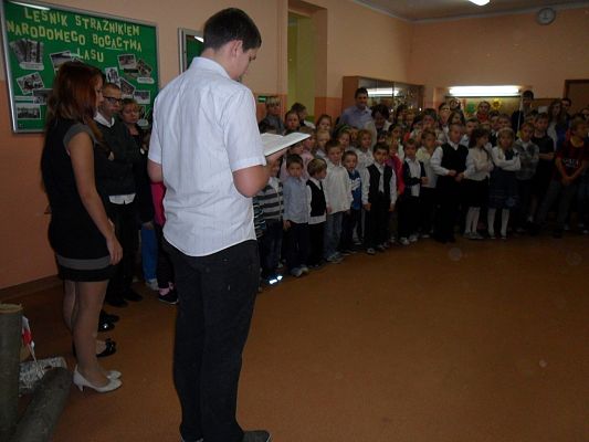 Grafika #2: Apel z okazji Święta Niepodległości.