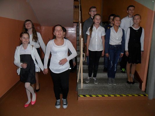 Grafika #5: Apel z okazji Święta Niepodległości.