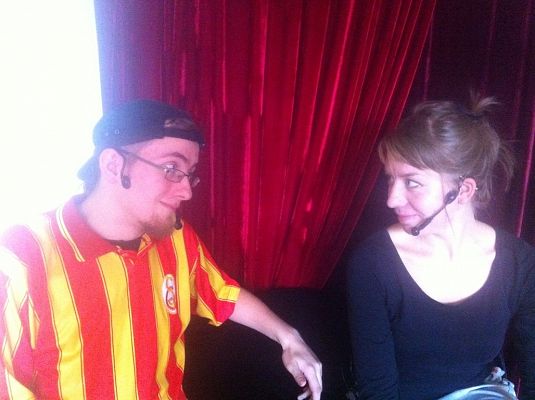 Grafika #0: "TEATR KURTYNA PRZEDSTAWIA" - CZYLI O PROFILAKTYCE SŁÓW KILKA..