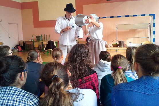 Grafika #4: "Mleczna droga"