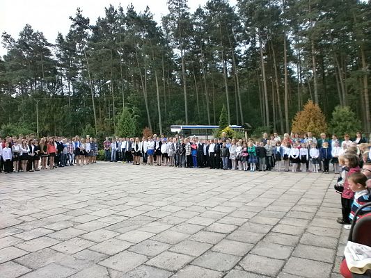 Grafika #3: ROZPOCZĘCIE ROKU SZKOLNEGO 2014/2015