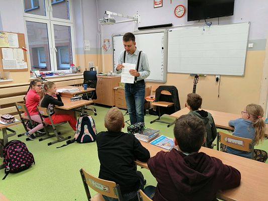 Grafika 8: Zajęcia nauki gry na gitarze