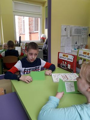 Grafika 12: Europejski Dzień Logopedy