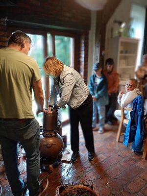 Grafika 21: Wycieczka do Lawendowej Osady w Przywidzu