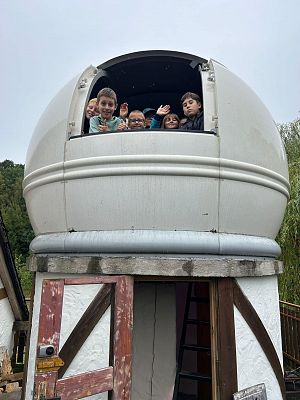 Grafika 24: Wycieczka do Lawendowej Osady w Przywidzu