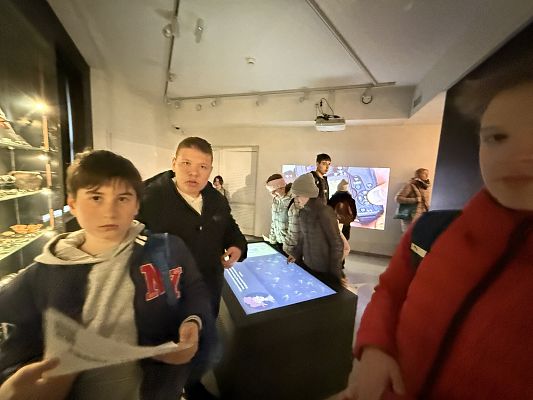 Grafika 47: Wizyta w teatrze - Narodowy Teatr Edukacji