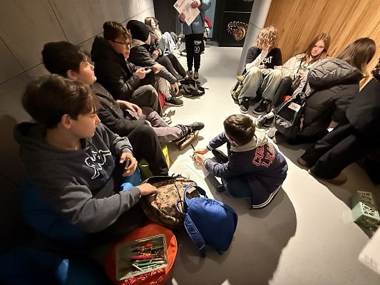 Grafika 45: Wizyta w teatrze - Narodowy Teatr Edukacji