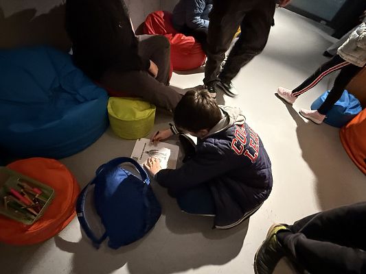 Grafika 40: Wizyta w teatrze - Narodowy Teatr Edukacji