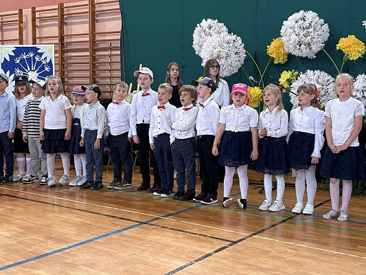 Zakończenie roku szkolnego 2024/2025 grafika