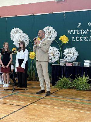 Zakończenie roku szkolnego 2024/2025 grafika