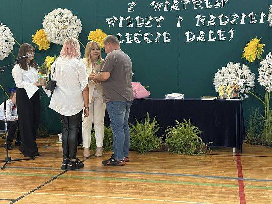 Zakończenie roku szkolnego 2024/2025 grafika