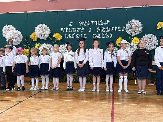 Zakończenie roku szkolnego 2024/2025 grafika