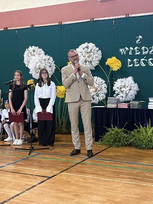 Zakończenie roku szkolnego 2024/2025 grafika