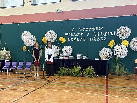 Zakończenie roku szkolnego 2024/2025 grafika