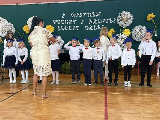 Zakończenie roku szkolnego 2024/2025 grafika