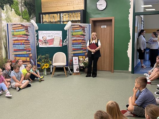 Narodowe czytanie - Szkoła Podstawowa w Leśnicach grafika