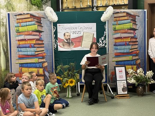 Narodowe czytanie - Szkoła Podstawowa w Leśnicach grafika