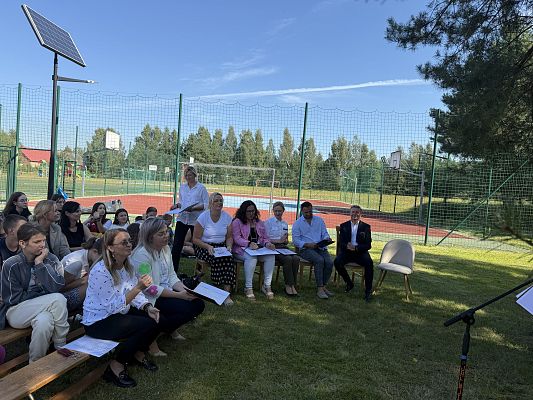 Narodowe czytanie - Szkoła Podstawowa w Leśnicach grafika