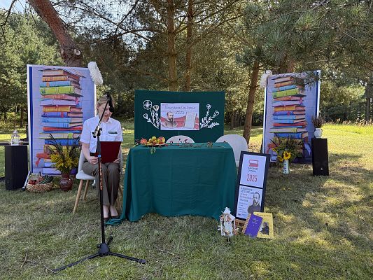 Narodowe czytanie - Szkoła Podstawowa w Leśnicach grafika