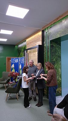 Grafika 1: Szkolne Koło Turystyczne „Leśna Stopa”