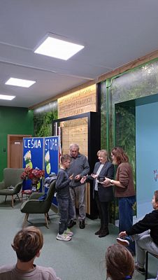 Grafika 4: Szkolne Koło Turystyczne „Leśna Stopa”