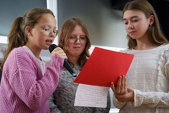 Grafika 3: V Forum Samorządów Uczniowskich Szkół Podstawowych Powiatu Lęborskiego