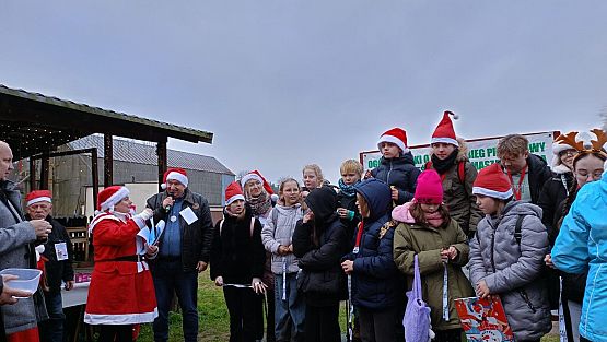 Grafika 11: Aktywne Mikołajki ze Szkolnym Kołem Turystycznym